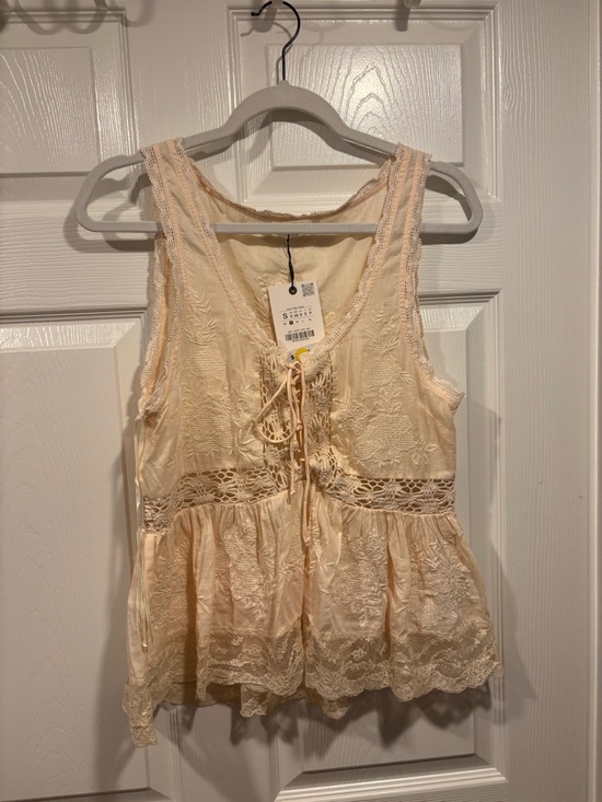 Zara Tops - Zara Cream Lace-Trim Sleeveless Blouse